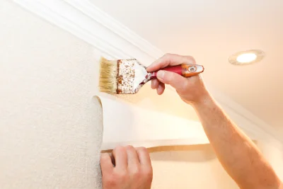 Pose de papier peint à Villeromain — revêtements muraux et toiles de verre